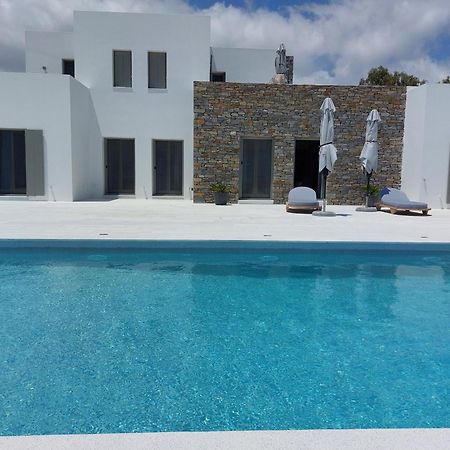 Golden Bay Luxury Villas And Suites Chrisi Akti  Extérieur photo