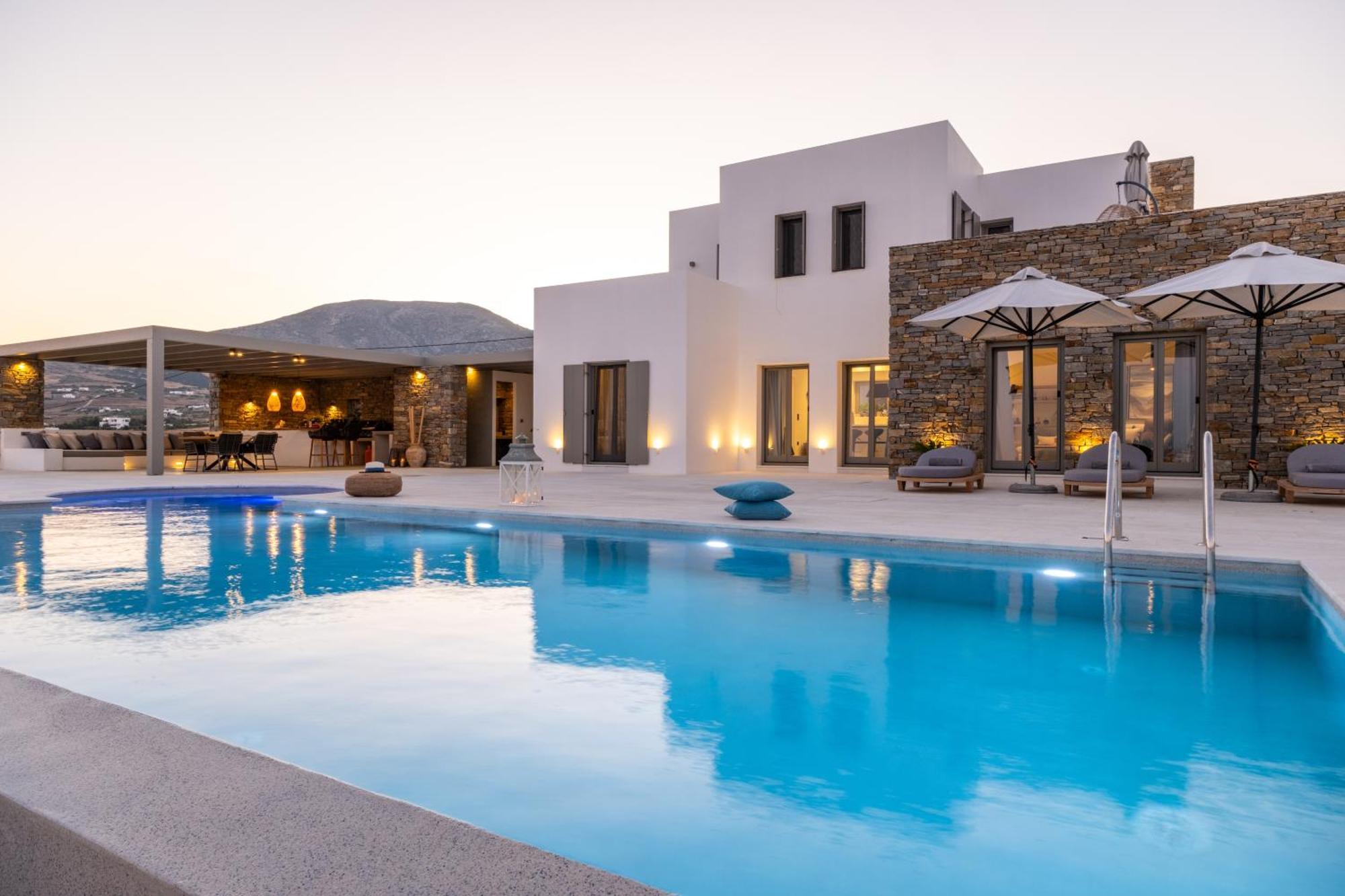 Golden Bay Luxury Villas And Suites Chrisi Akti  Extérieur photo