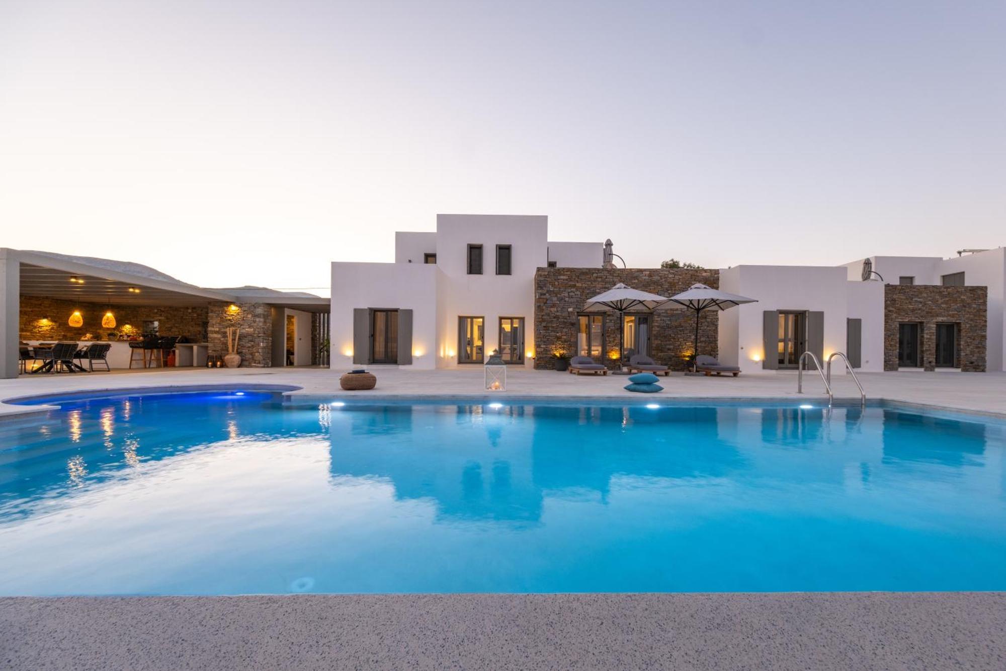 Golden Bay Luxury Villas And Suites Chrisi Akti  Extérieur photo